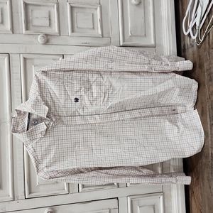 Men's small cinch shirt